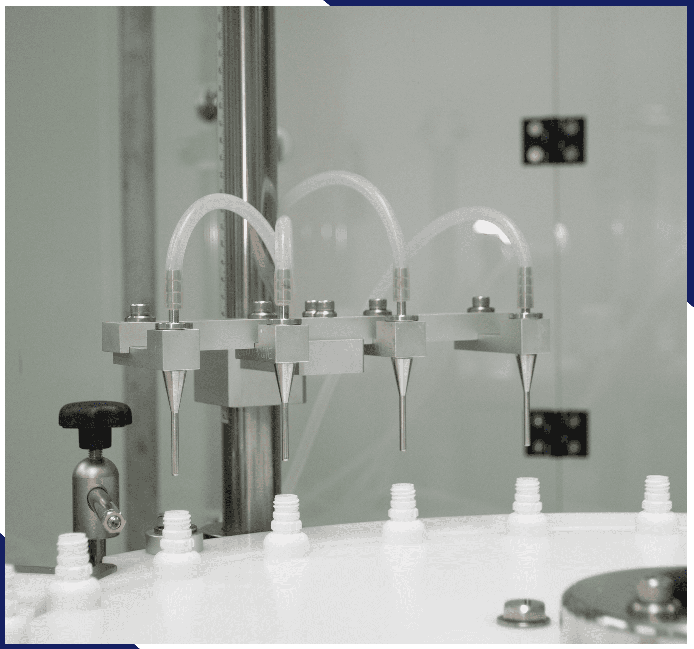 Bottle capping machine