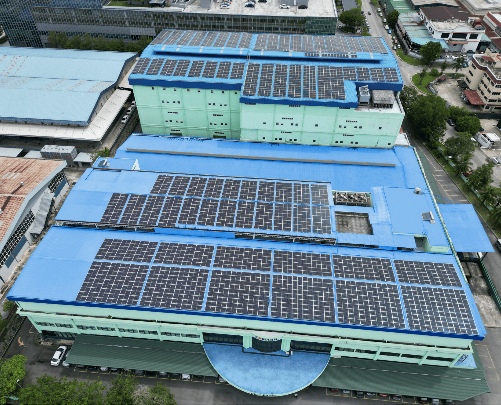 Solar-powered green energy manufacturing at Edmark Industries