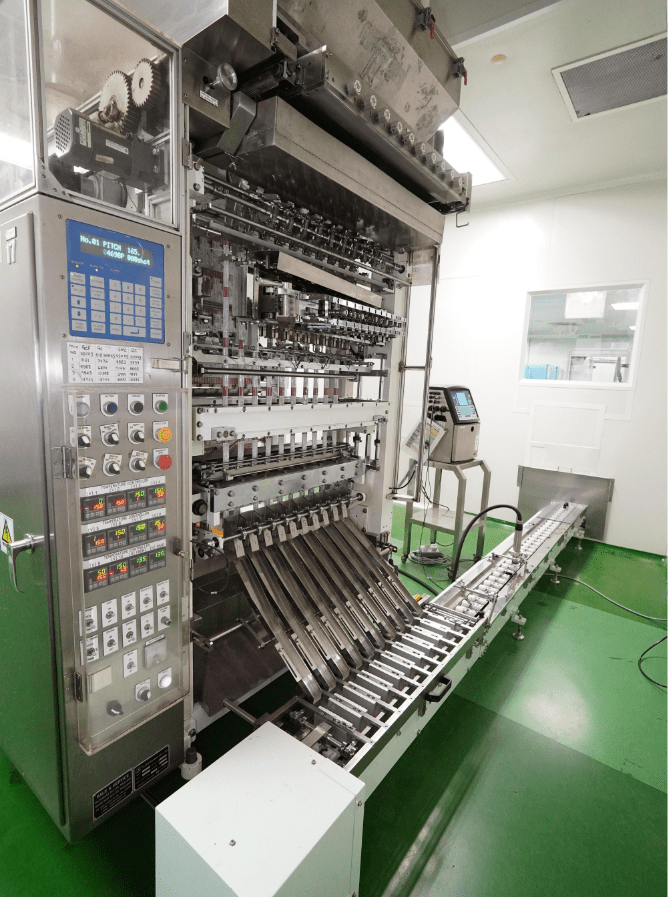 Control panel of the multi-lane sachet filling machine