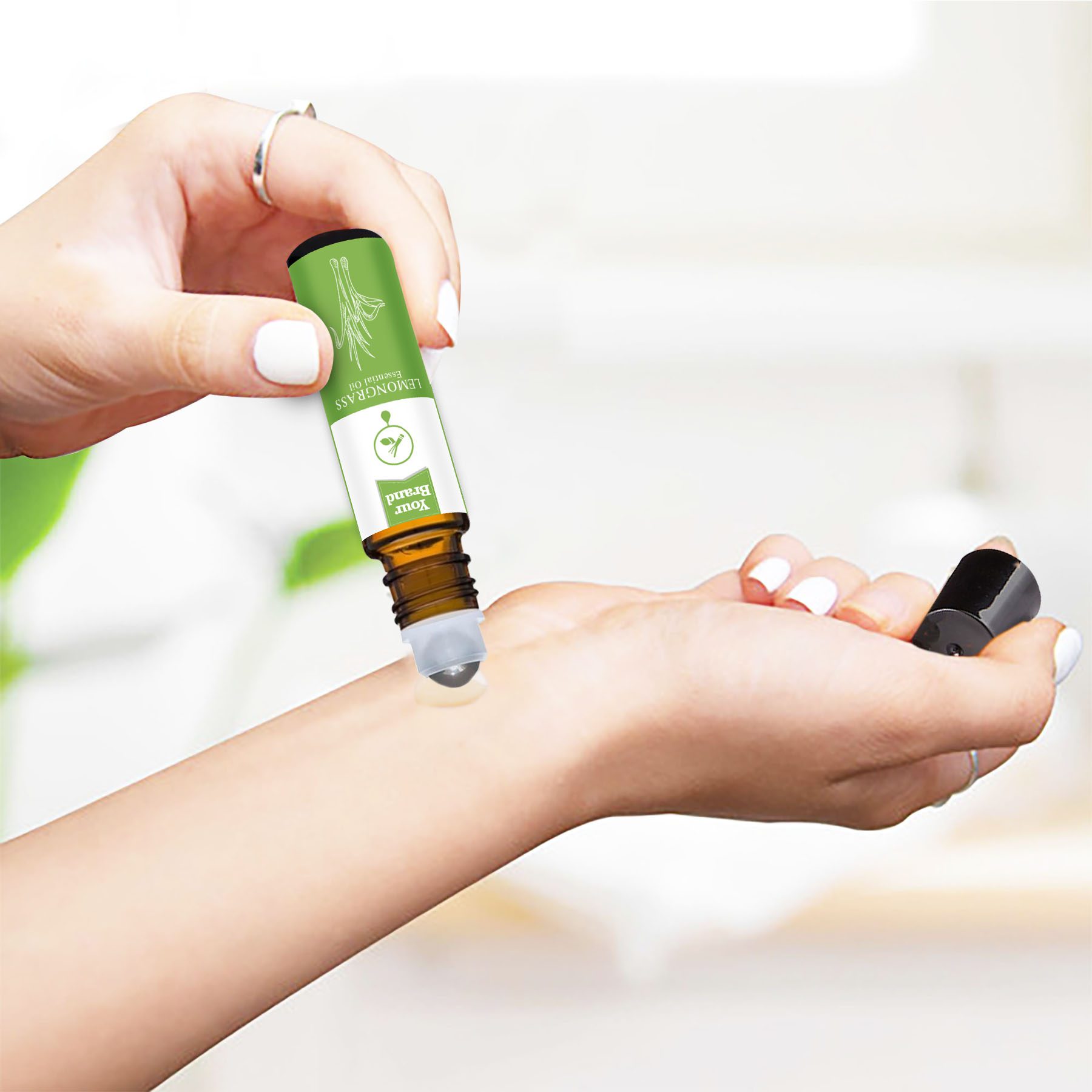 Essential Oil Roll On Lemongrass 4 - Edmark Industries OEM manufacturer Malaysia